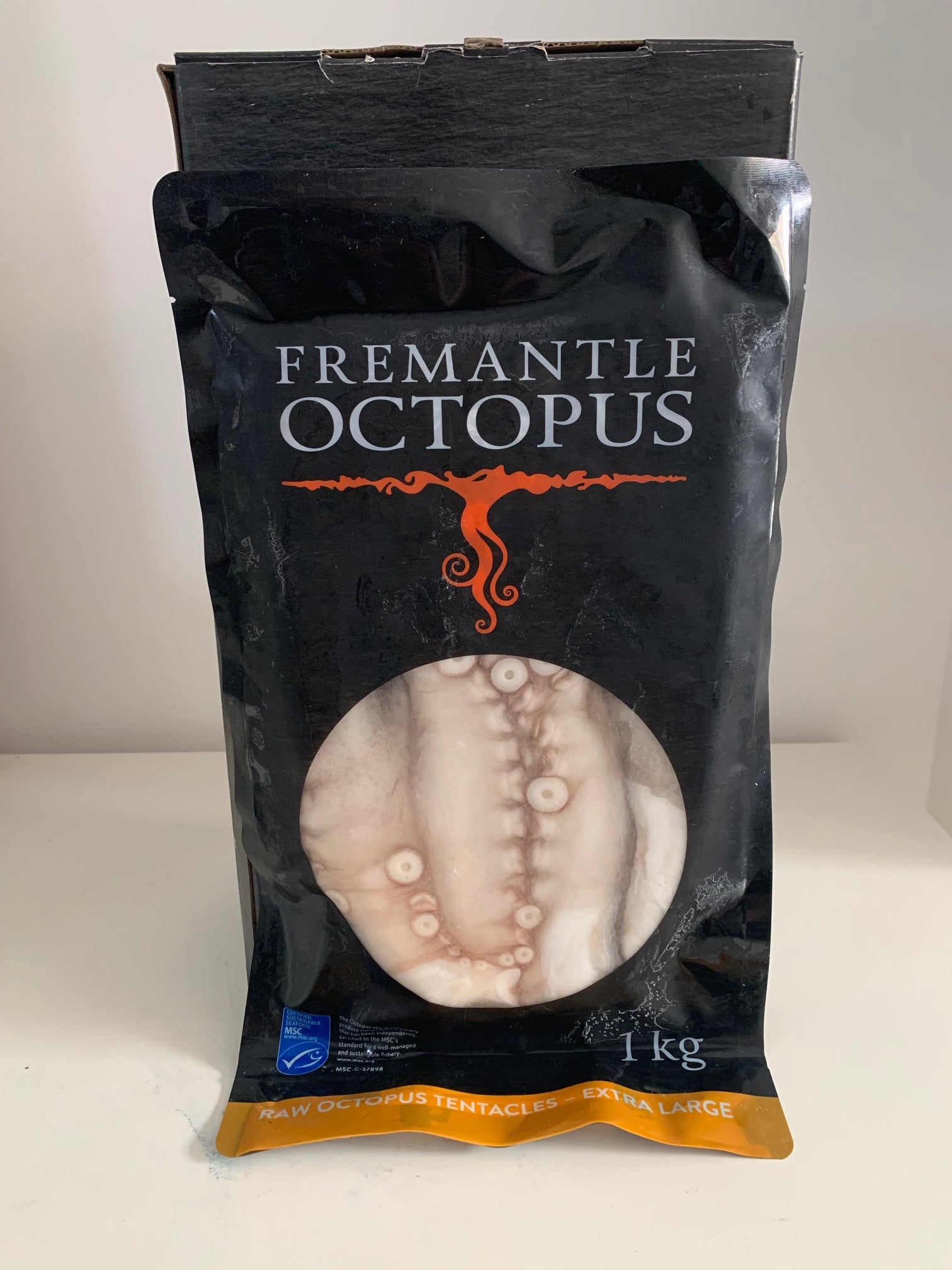 Tentacoli di polpo crudo congelato 250-300 gr. Australia