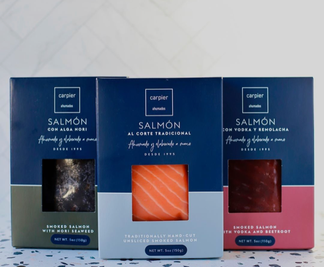Lingotto di salmone Carpier affumicato (Mix 4 Alga Nori - 4 Vodka & Barbabietola - 4 Gin Tonic) e congelato da 150g